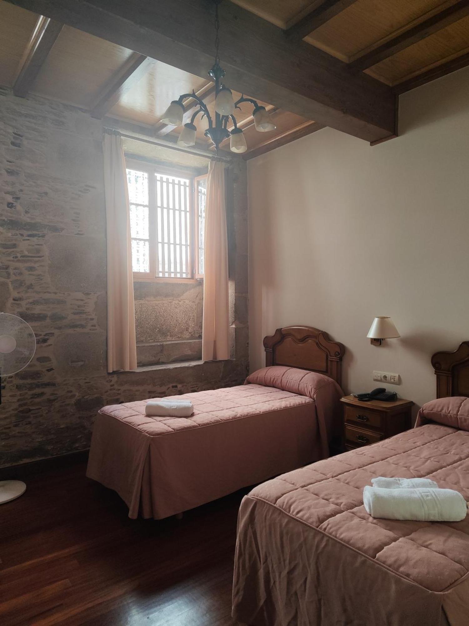 Pico Sacro II Hotel 산티아고데콤포스텔라 외부 사진