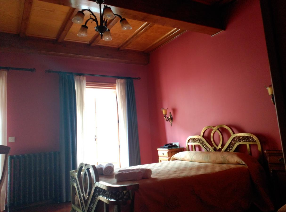 Pico Sacro II Hotel 산티아고데콤포스텔라 외부 사진