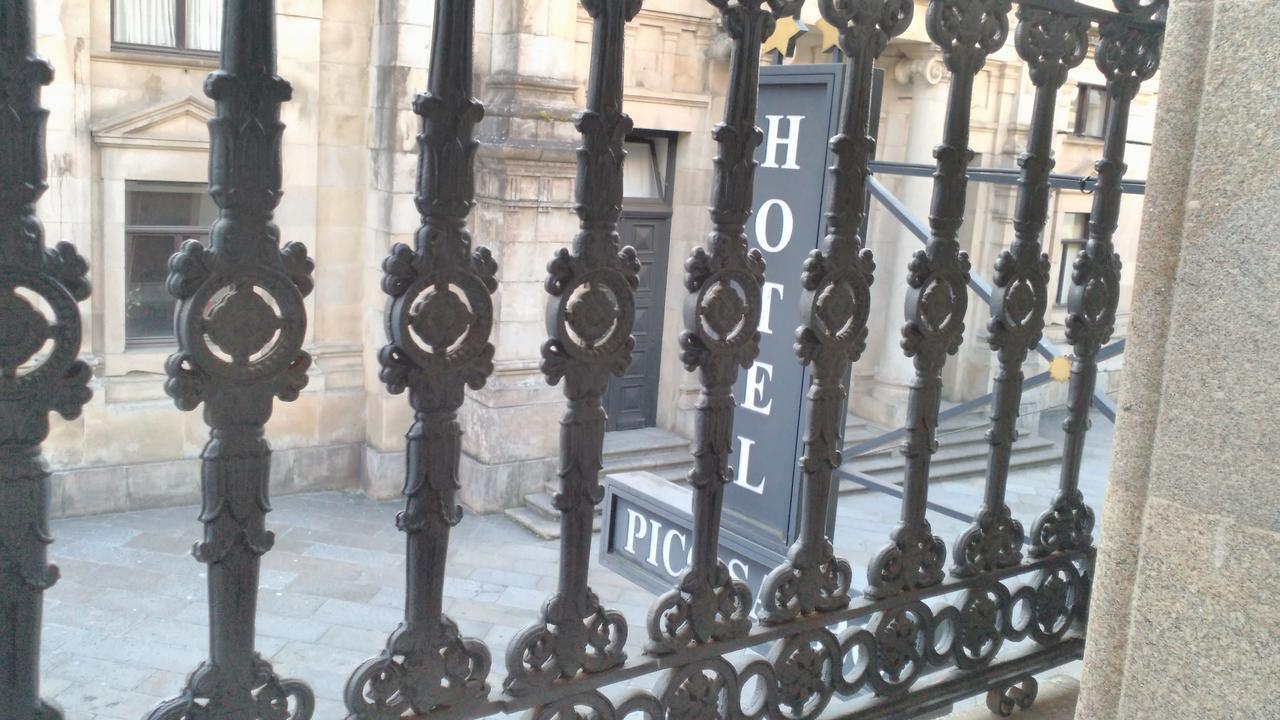 Pico Sacro II Hotel 산티아고데콤포스텔라 외부 사진